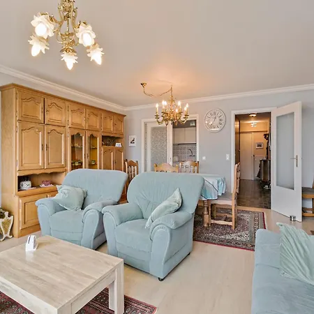 Flat In With Harbour Views *