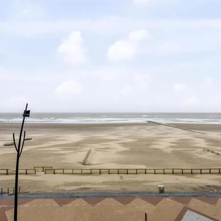 Flat In With Harbour Views Apartment Blankenberge